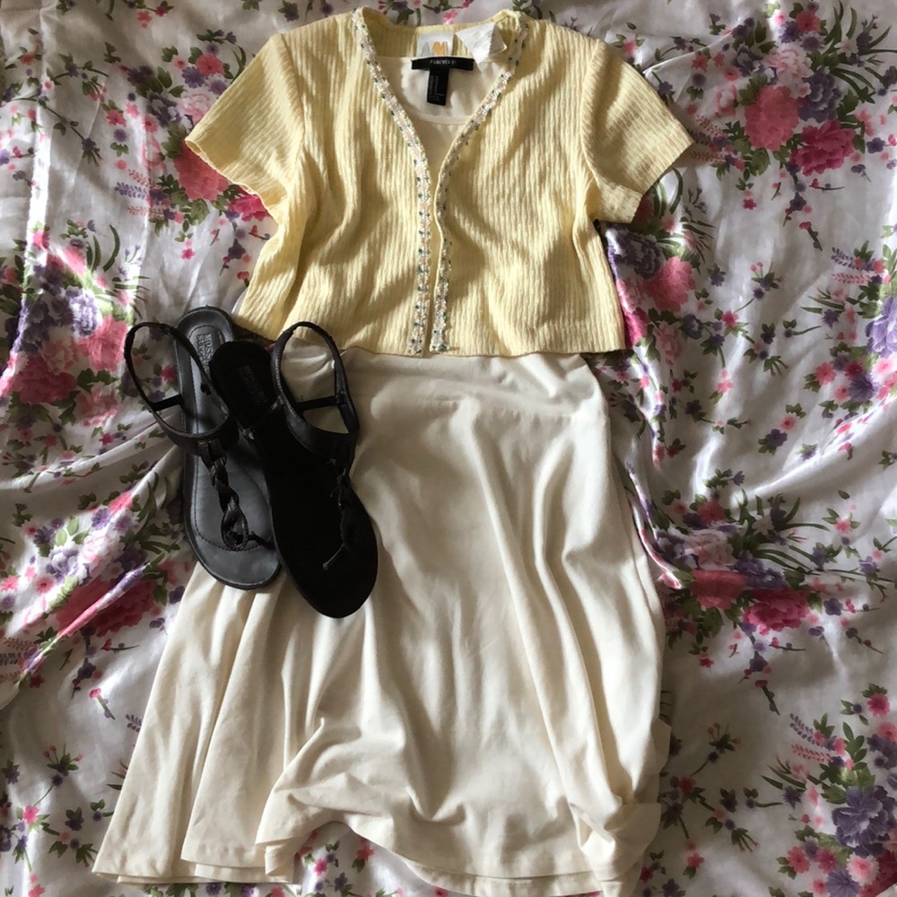 Yellow Daisy cardigan